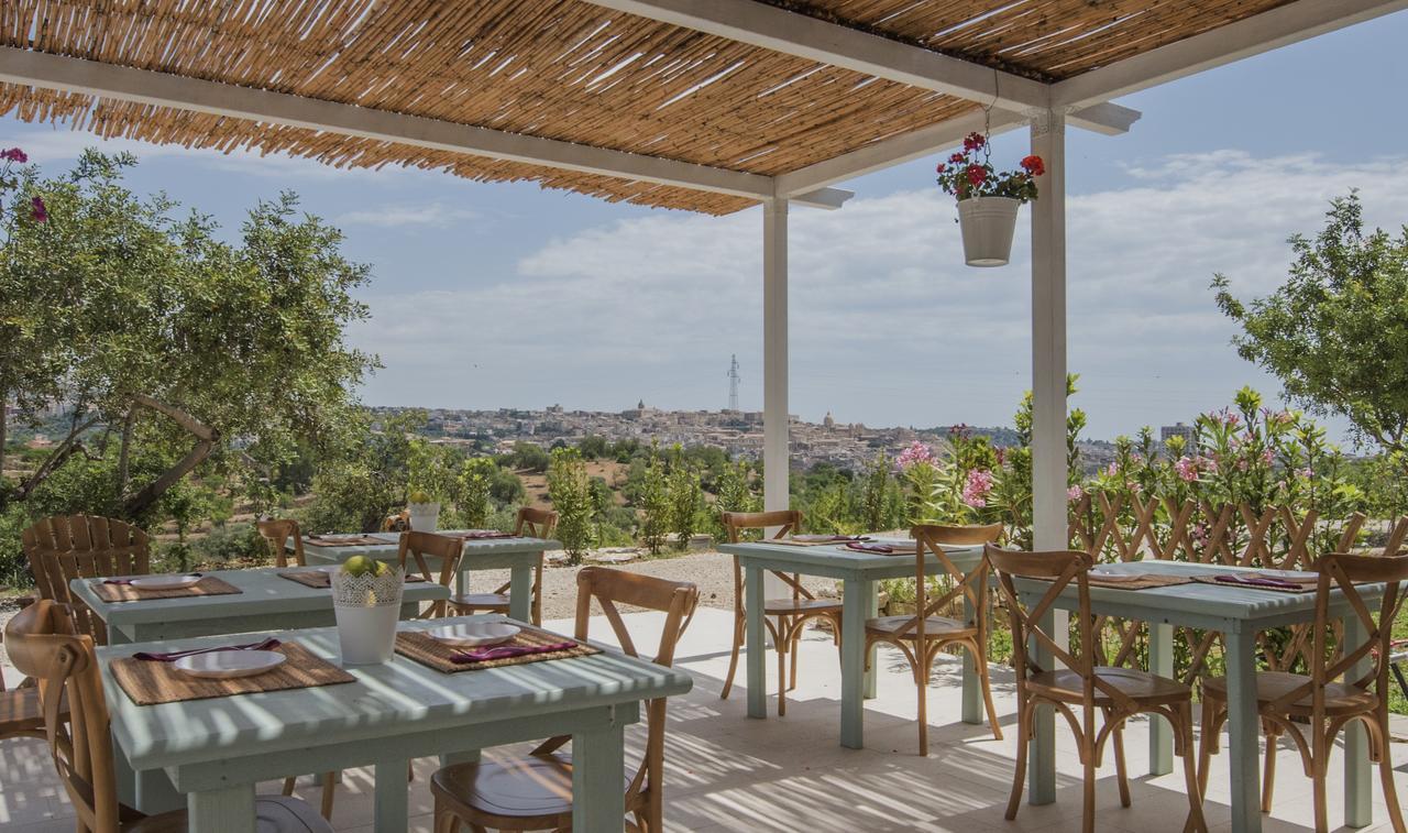Baglio Genovesi Bed & Breakfast Noto Ngoại thất bức ảnh