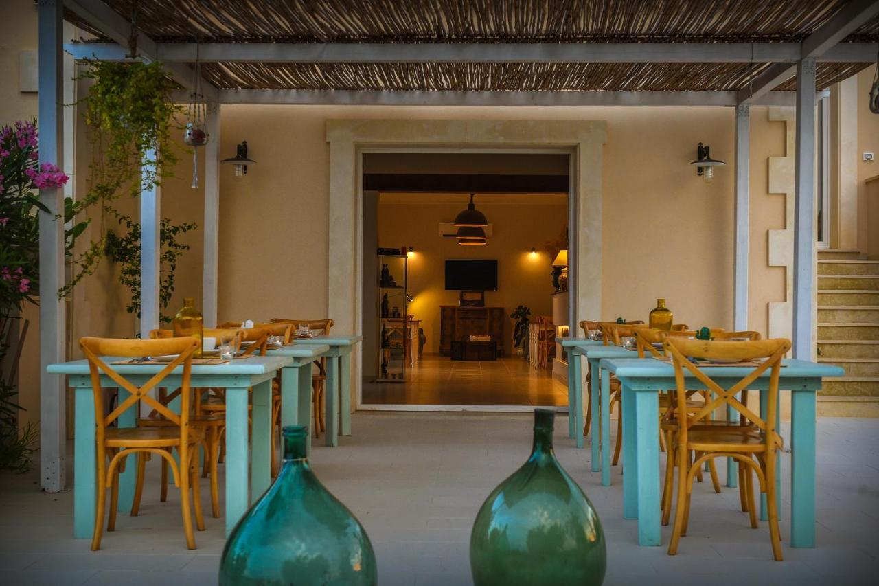Baglio Genovesi Bed & Breakfast Noto Ngoại thất bức ảnh