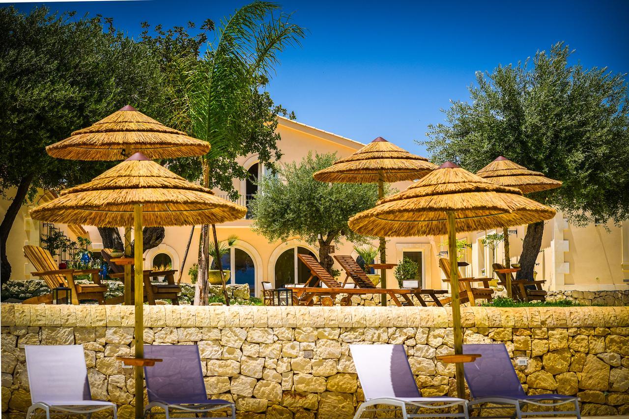Baglio Genovesi Bed & Breakfast Noto Ngoại thất bức ảnh